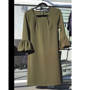 Nina Leonard Green Dress